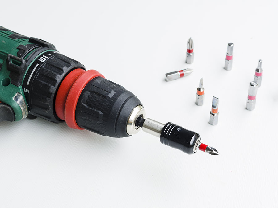 Đầu kẹp và mũi khoan máy khoan pin