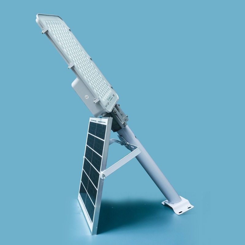 den-nang-luong-mat-troi-tholux-4