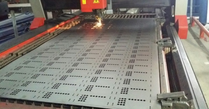 kinh-nghiem-chon-may-laser-cho-xuong-co-khi-2