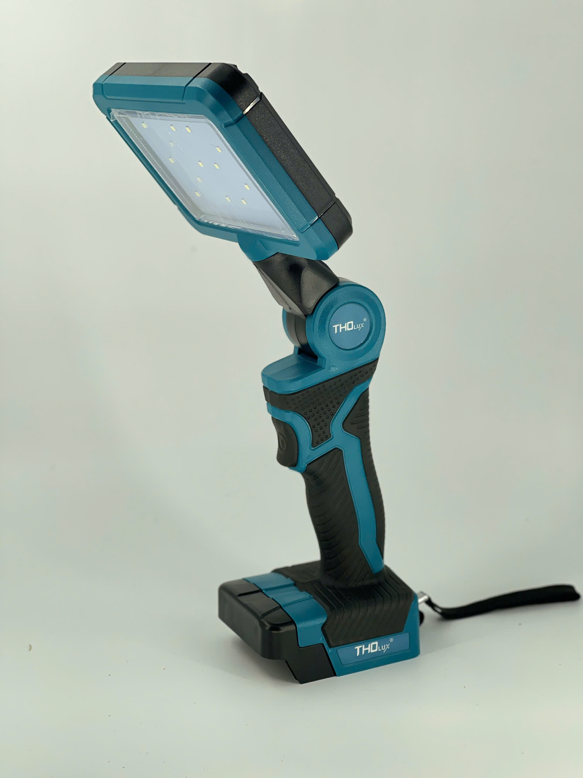 Đèn dùng pin M-9135