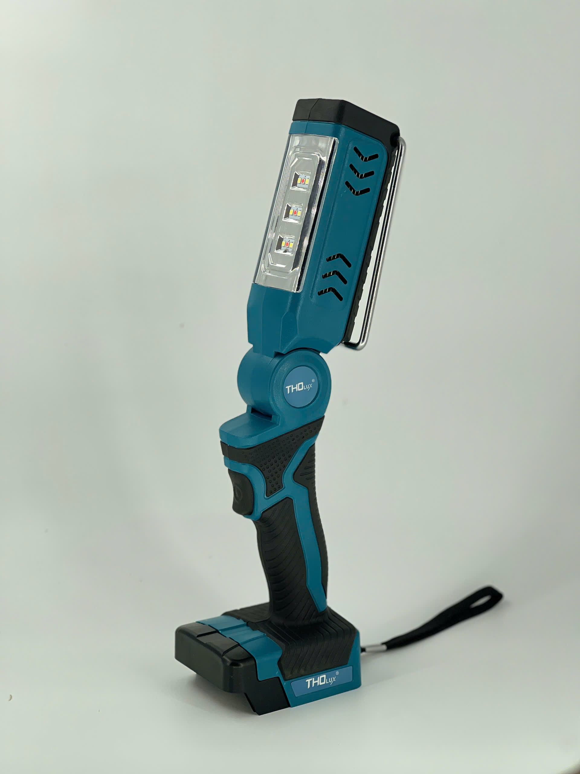 Đèn dùng pin M-9136