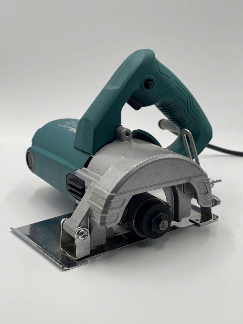 Máy cắt dùng điện M-7012
