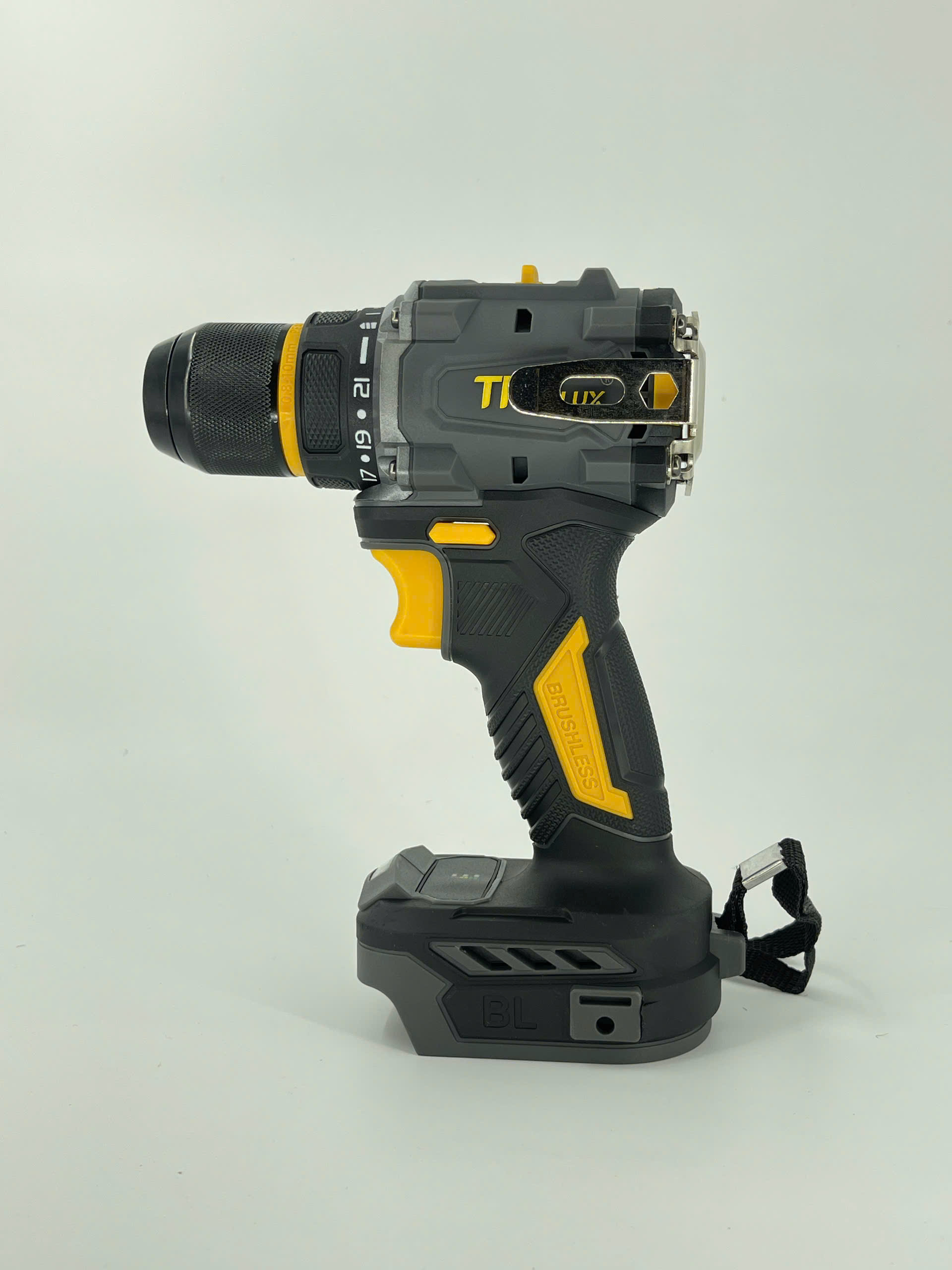 Máy khoan dùng pin M-9107